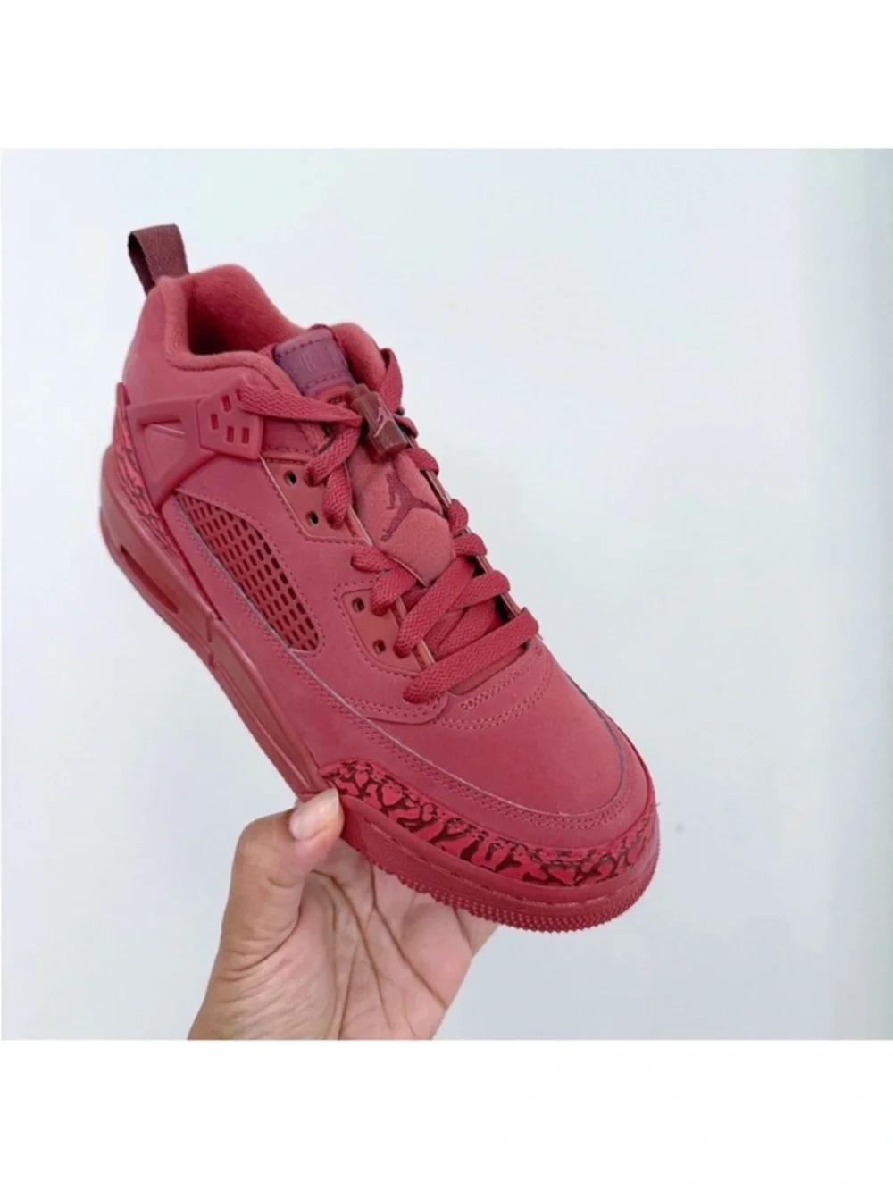 Nike Air Jordan Spizike Low Sneakers 6.5Y/ 8 women